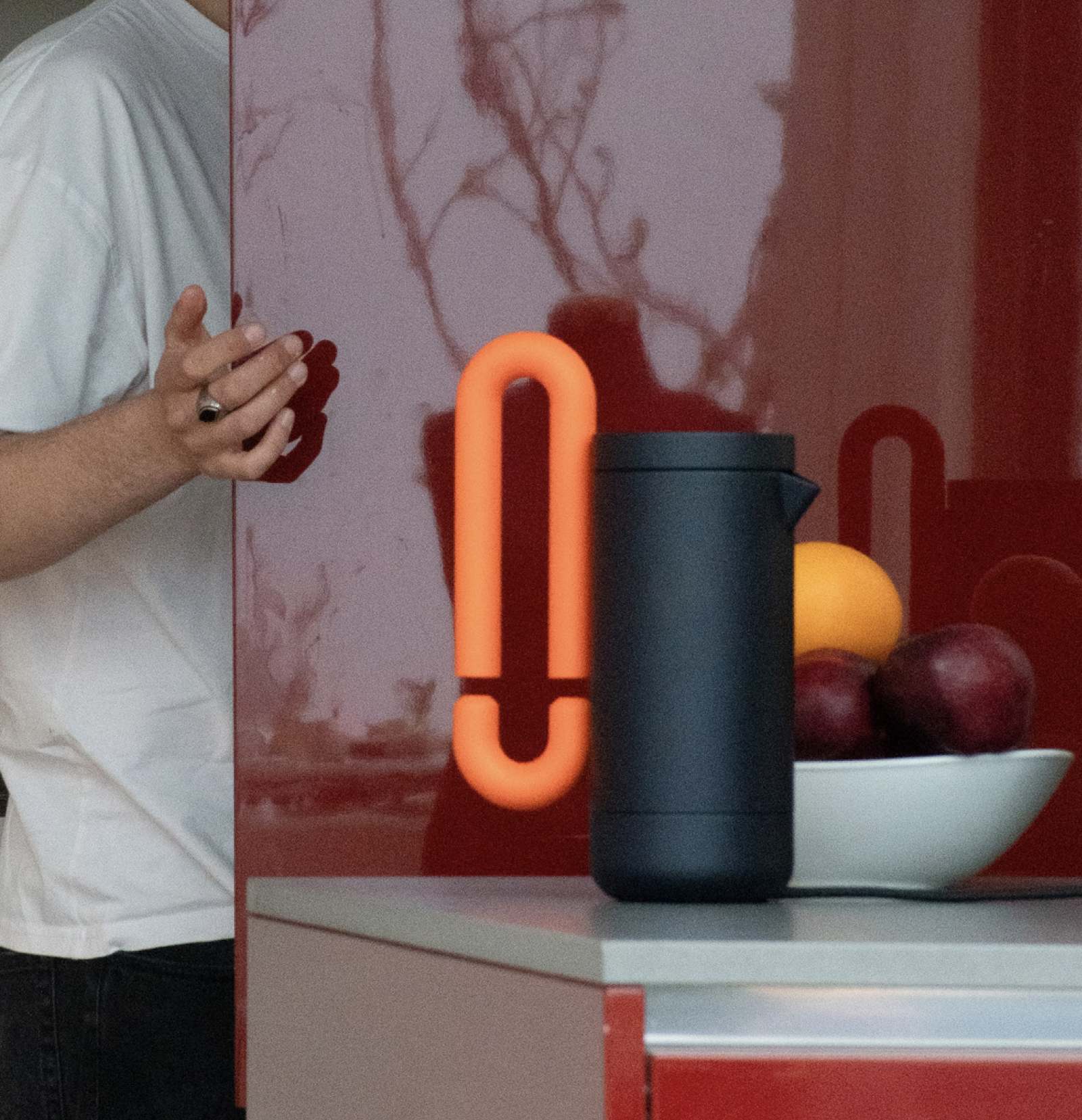 KETTLE von Emanuel Lang zeigt beim Wasserkocher die ON / OFF -Situation extrem gut sichtbar auch von Weitem an