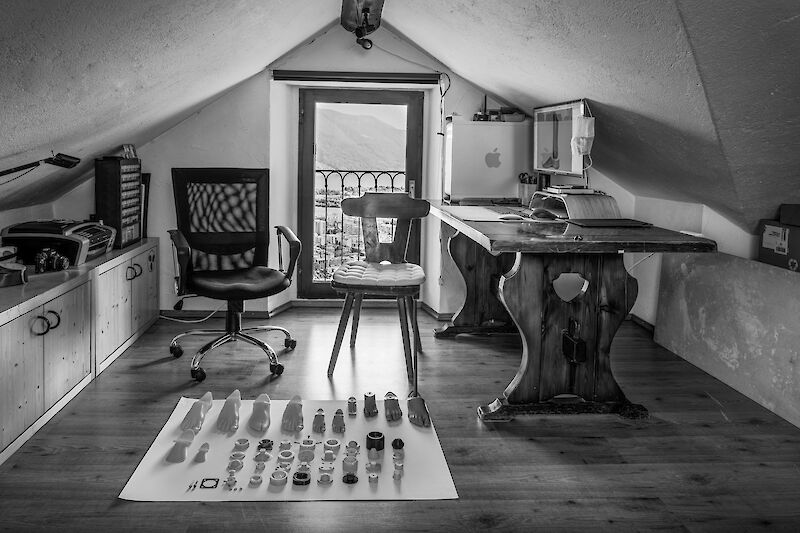 Home Office Vasili Skoromnik. Photo. Long–Limbs ©.