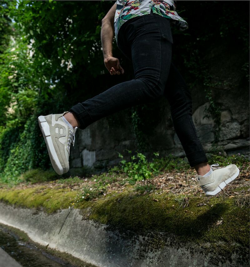 SOLEMATE - Your Sneaker for Life