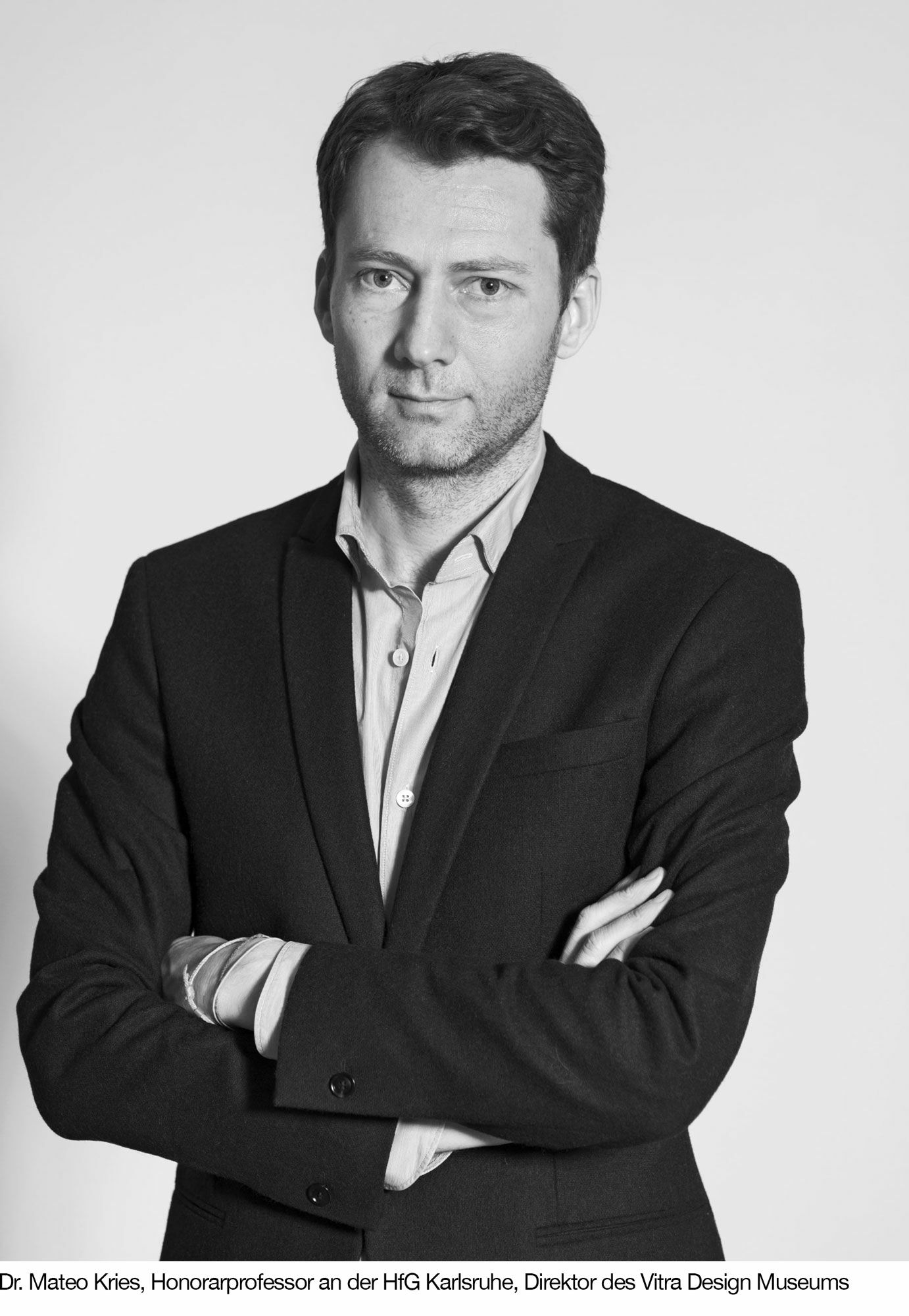 Zoom-Konferenz mit Dr. Mateo Kries – Sozialismus versus Kapitalismus –„Gute Form“, soziales Design oder Kampf der Mächte?