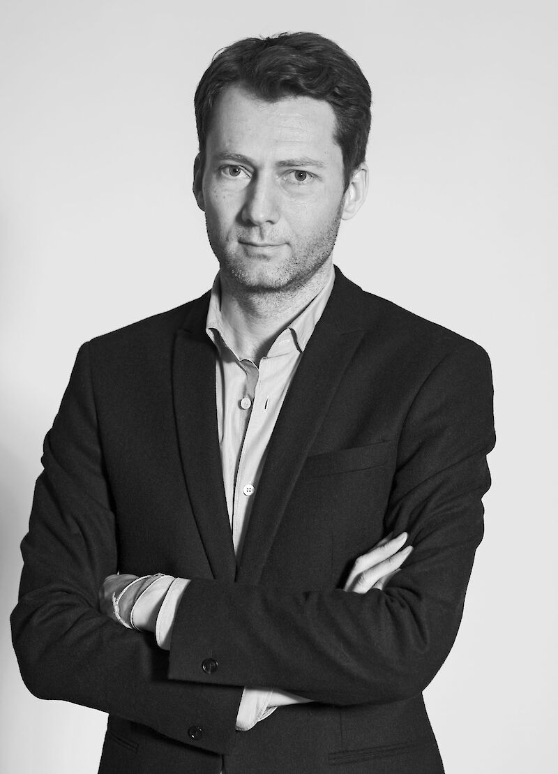 Zoom-Konferenz mit Dr. Mateo Kries – Sozialismus versus Kapitalismus –„Gute Form“, soziales Design oder Kampf der Mächte?
