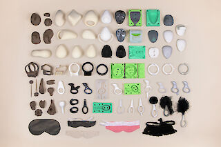 Formen, Materialien und Techniken für verschiedene Druck- und Bewegungsreize. Studien